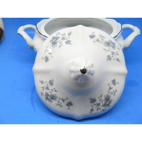 Johann Haviland Blue Garland Fine China Covered Handled Vegetable Serving Bowl - Picture 4 of 12